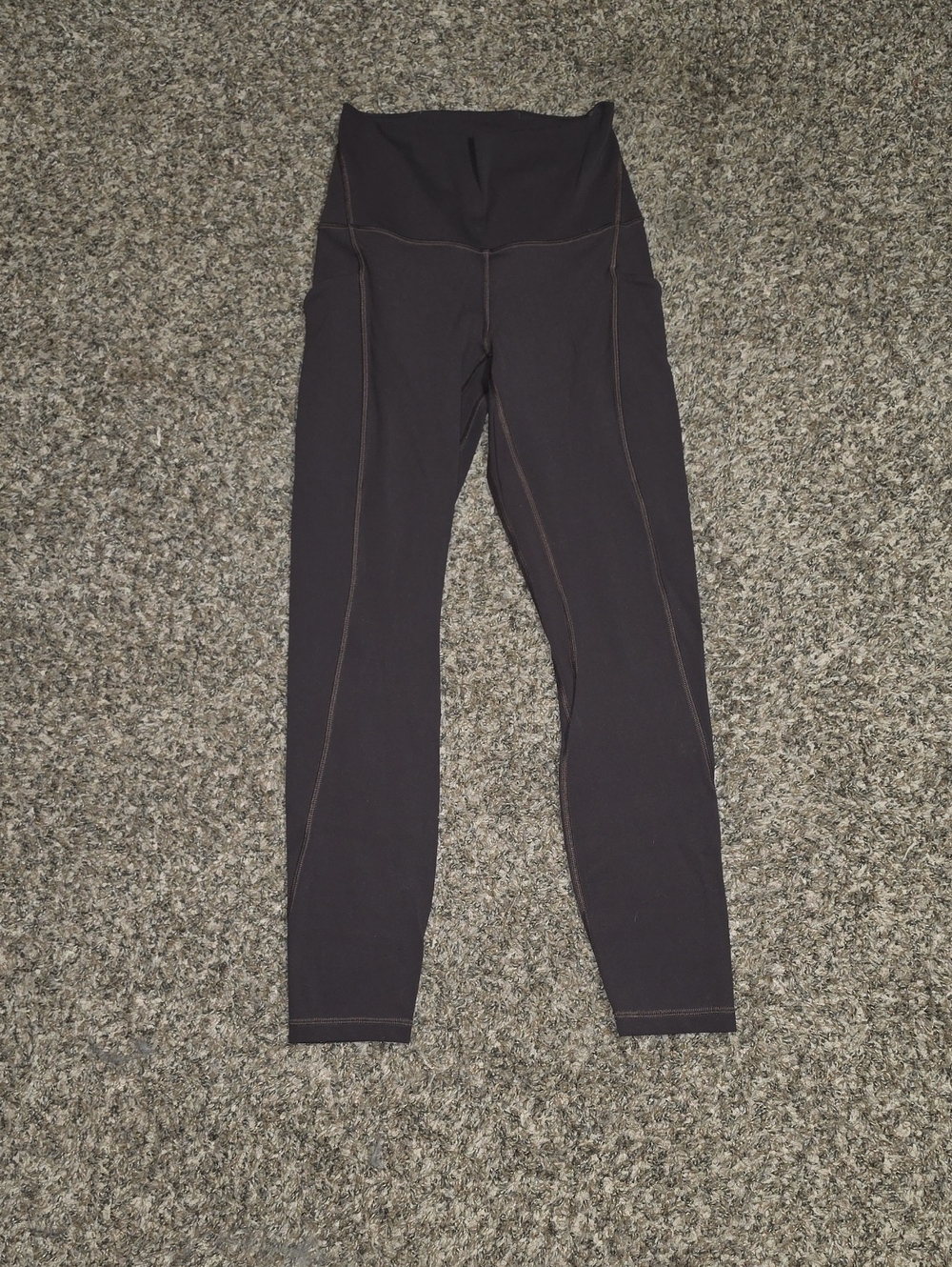 Lululemon Align HR Leggings Sz 4 25" With Pockets!! Beautiful Brown!
